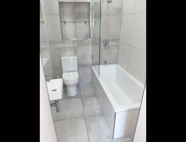 3 bed property to rent in WOODSTOCK